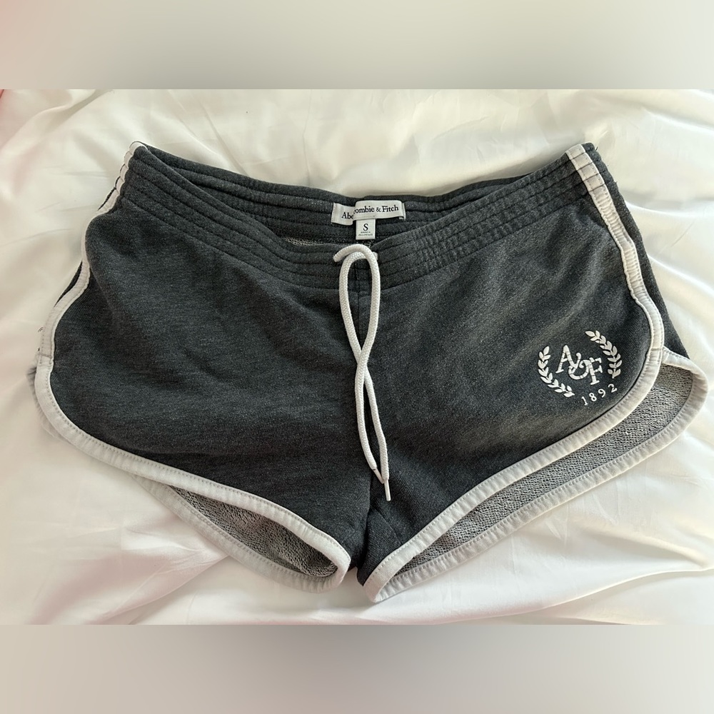 Abrecrombie and Fitch Cotton Grey Shorts